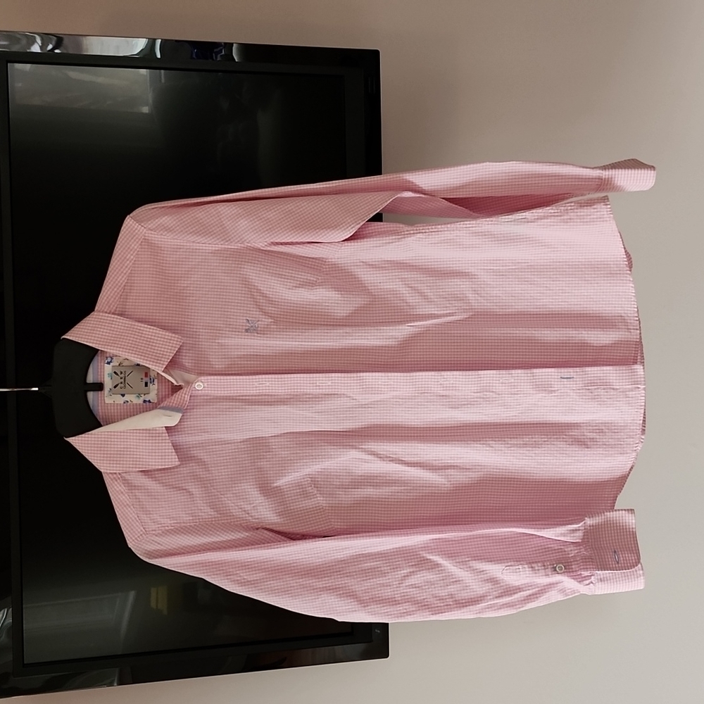 Ladies Crew Clothing blouse in UK 10 / US 6, pink and white check